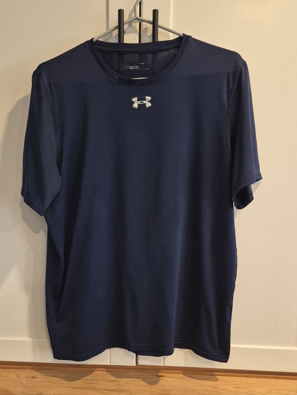 💙 Under Armour Navy Short-Sleeve Athletic Tee with White Logo